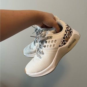 Nike Sneakers limited edition cheetah print